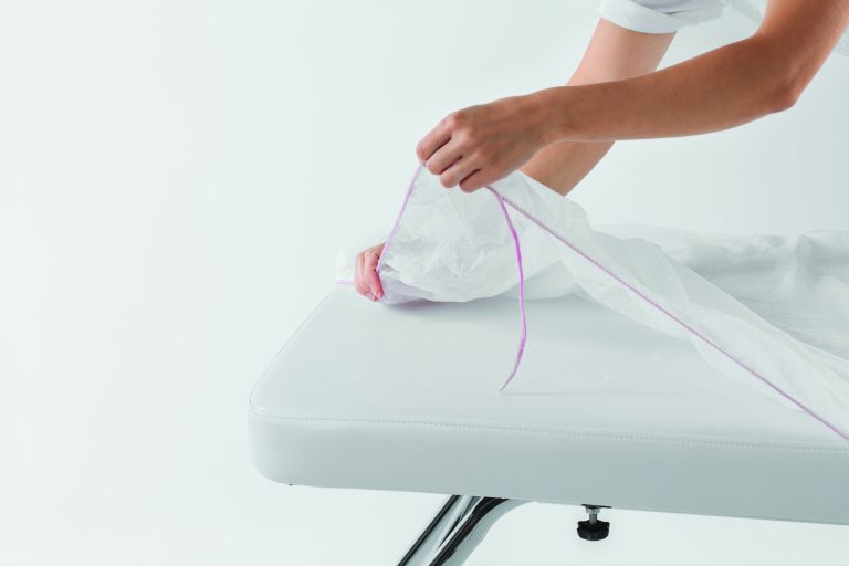 ziblin prekrivac za kozmeticki lezaj xanitalia 93x210cm s gumom1.jpg